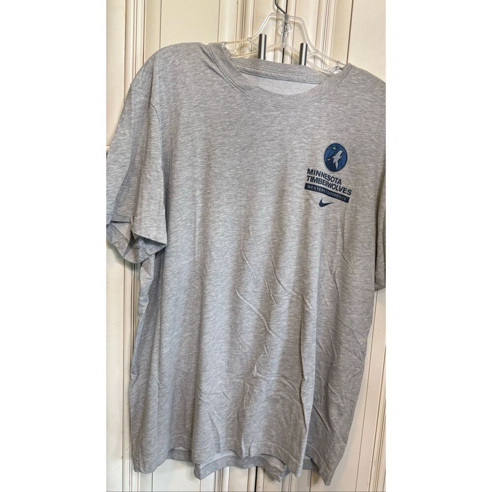 Nike Adult Minnesota Timberwolves NBA Authentics Short Sleeve T-Shirt Gray Large